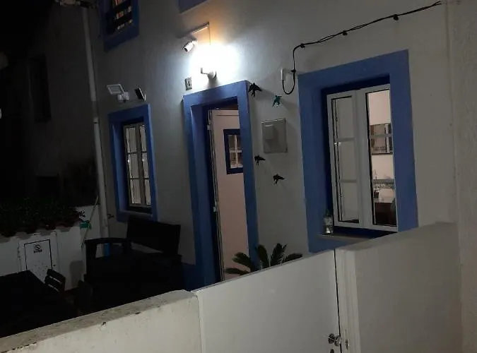 A Casinha Do Pescador נאזרה